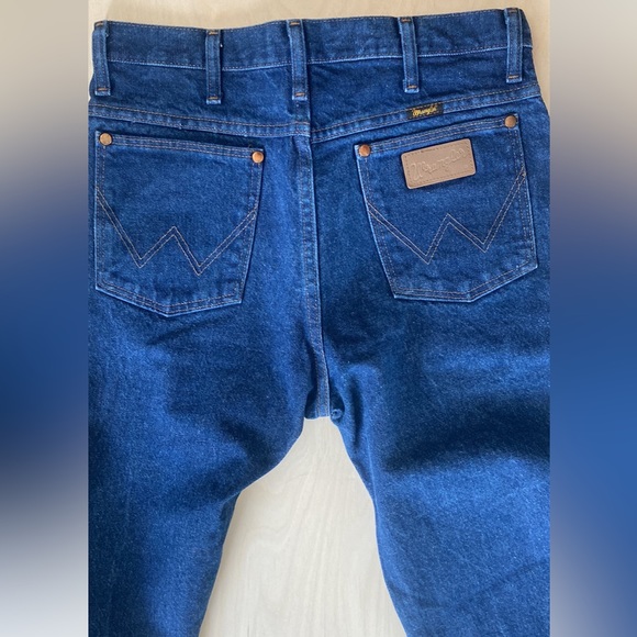 Vintage Wrangler Denim — GUC - Picture 5 of 8